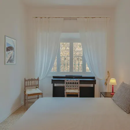 アパート Old Village ポルト・エルコレ